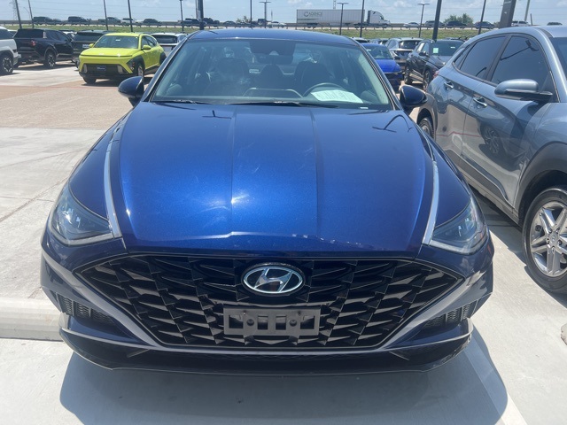 2020 Hyundai Sonata SEL photo 2