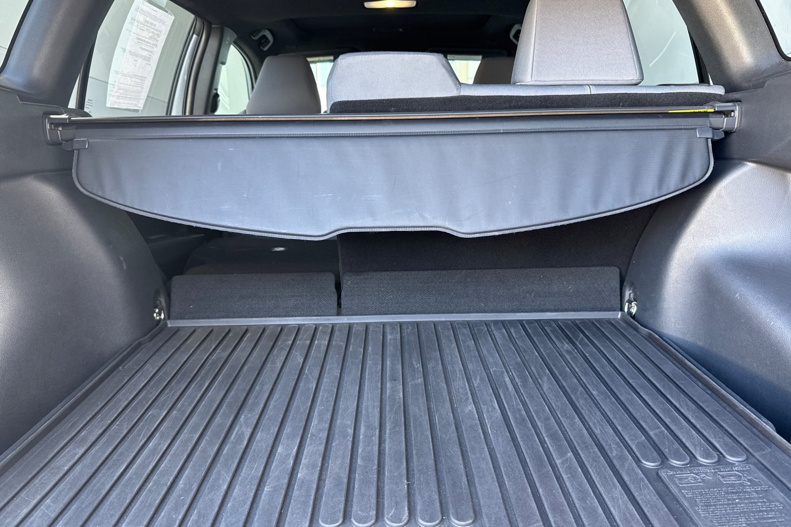 2024 Toyota Corolla Cross Hybrid SE photo 17