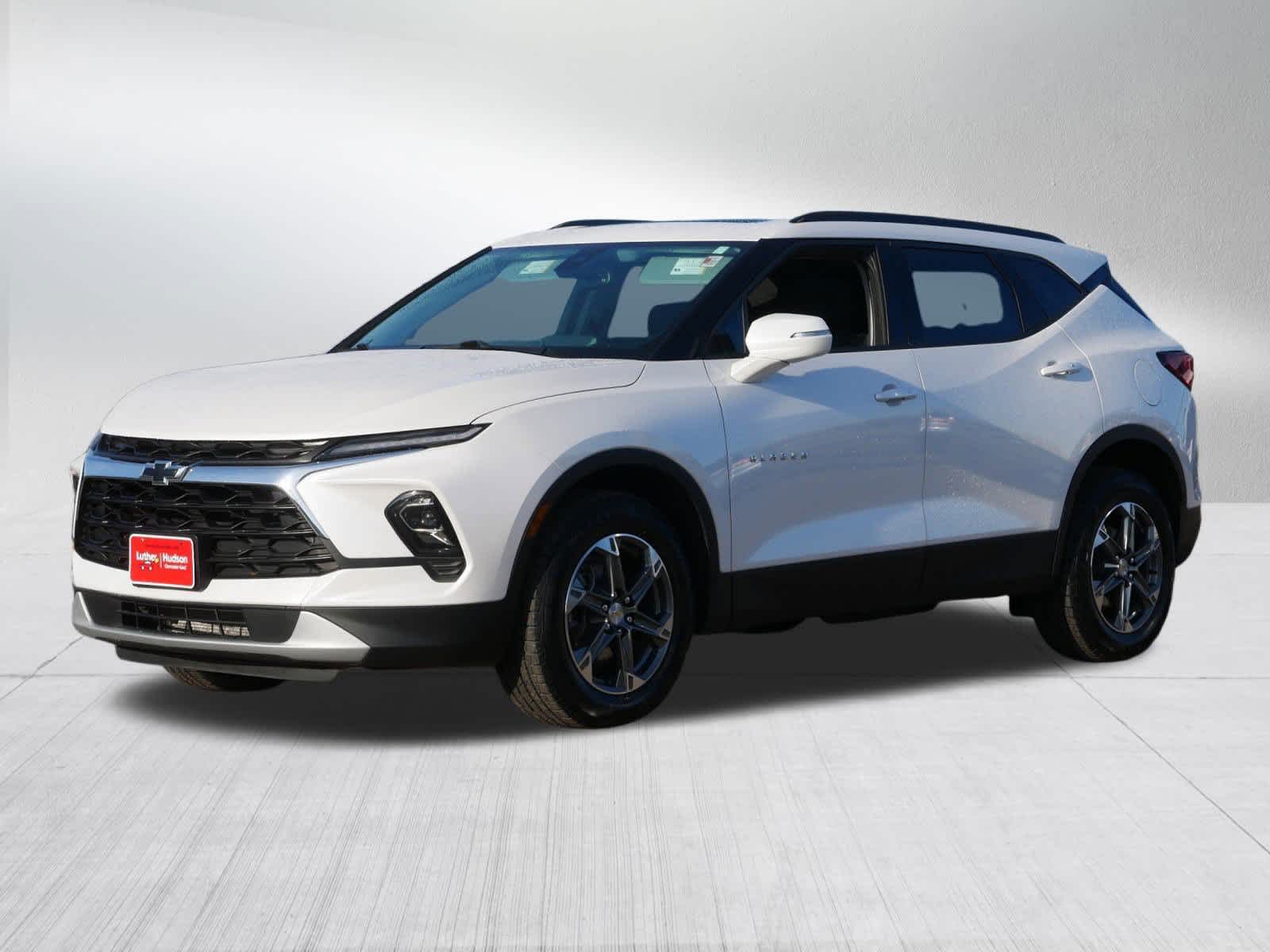 2023 Chevrolet Blazer 3LT photo 3