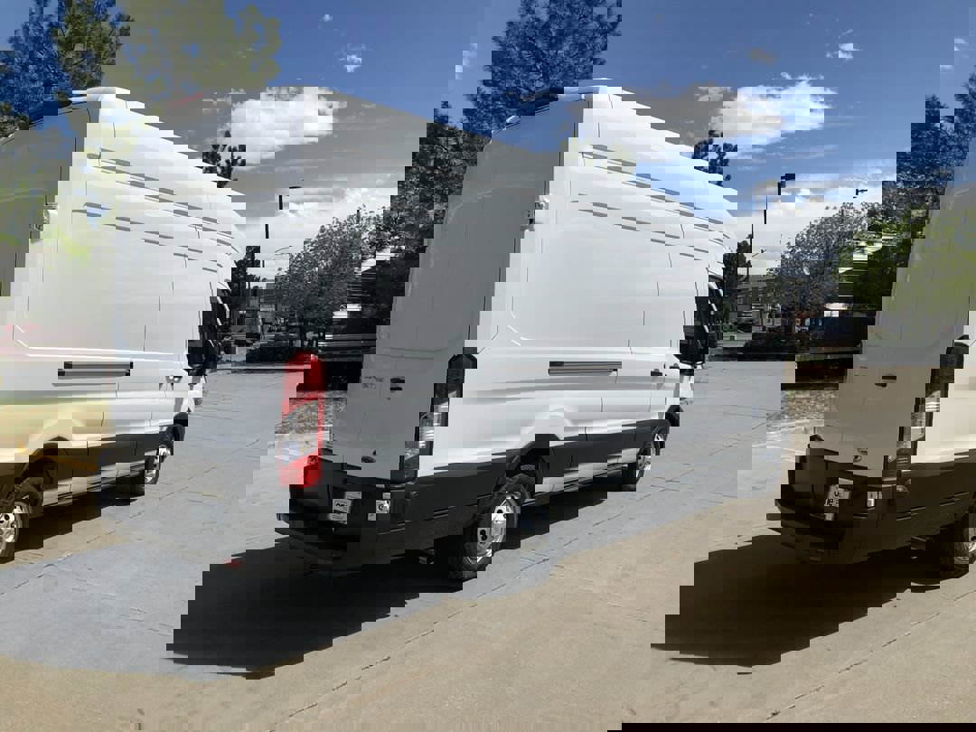 2025 Ford Transit Cargo Van photo 5