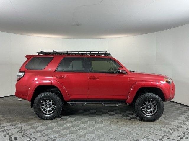 2016 Toyota 4Runner SR5 Premium photo 4
