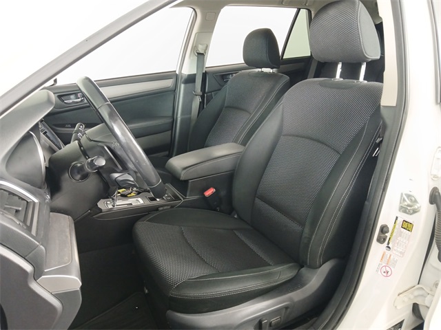 2017 Subaru Outback 2.5i Premium photo 15