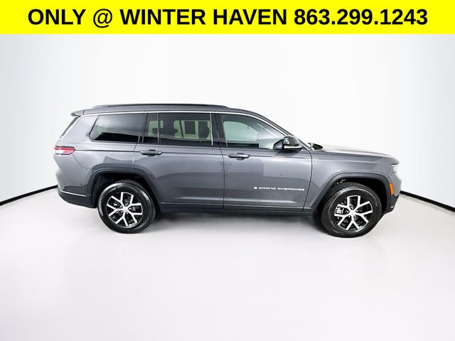 2025 Jeep Grand Cherokee Limited photo 7