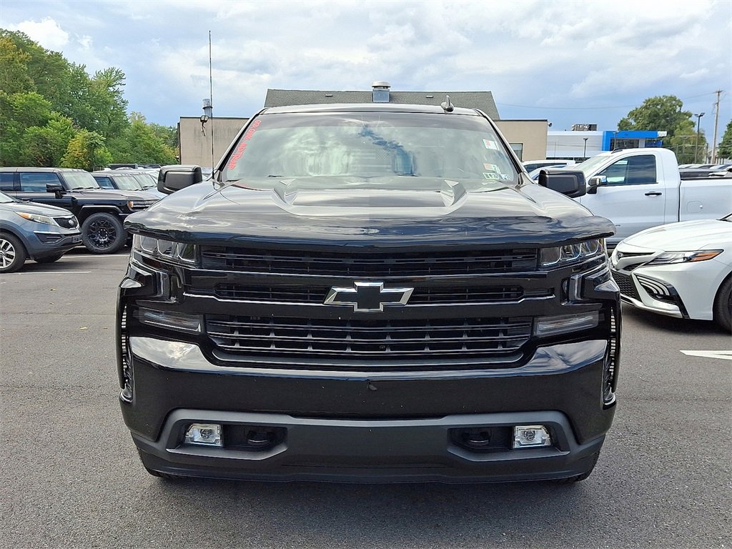 2019 Chevrolet Silverado 1500 RST photo 2