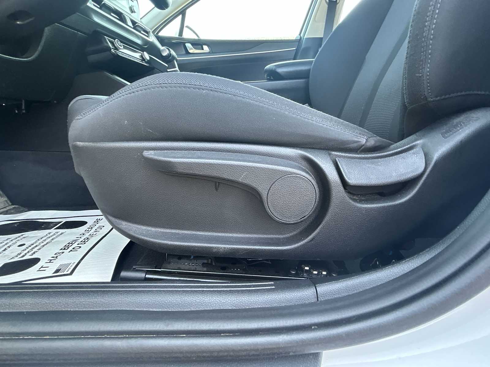 2023 Kia K5 LXS photo 9