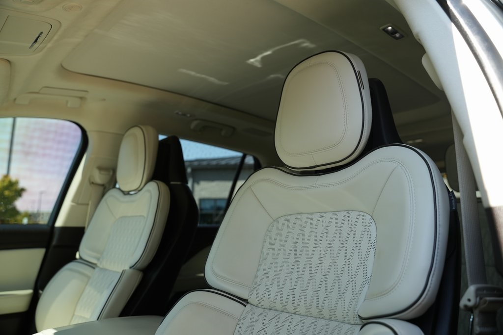 2022 Lincoln Aviator Black Label Grand Touring photo 14