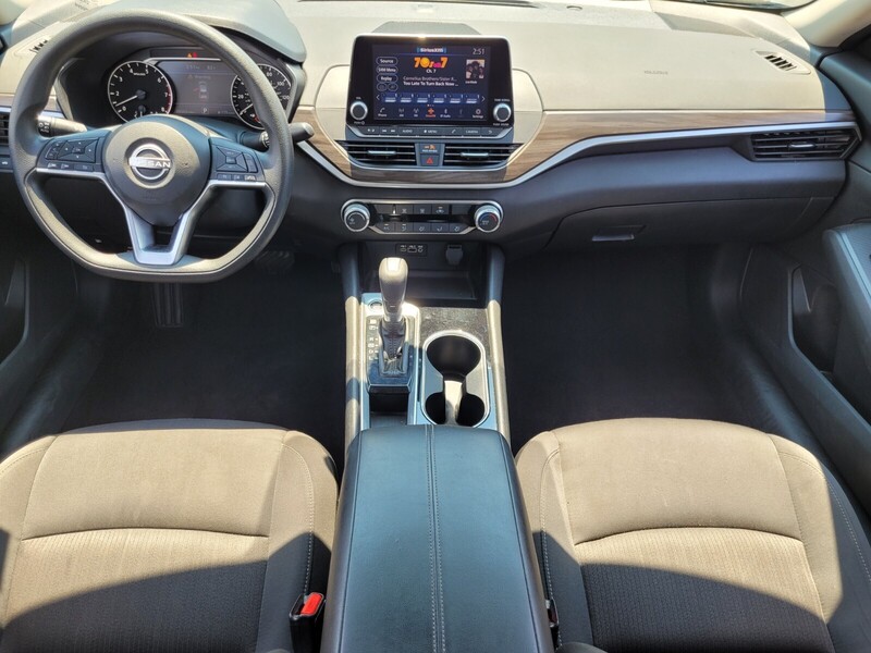 2024 Nissan Altima 2.5 SV photo 12