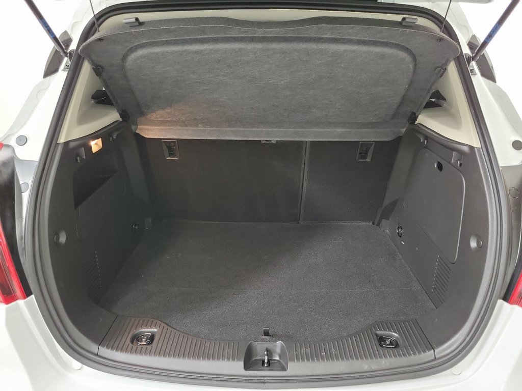 2022 Buick Encore Preferred photo 17