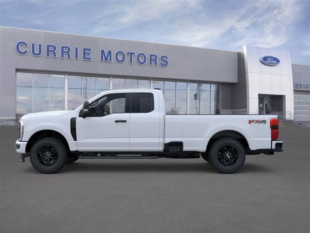 2025 Ford F-350 XL photo 3