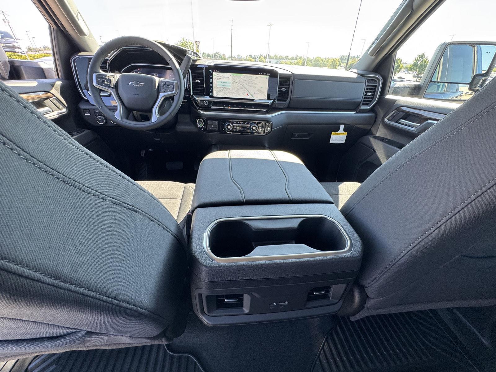 2026 Chevrolet Silverado 2500HD LT photo 29