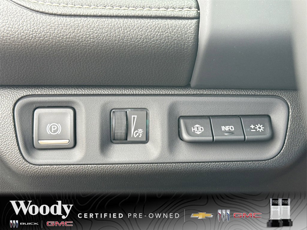 2023 Gmc Acadia Denali photo 17