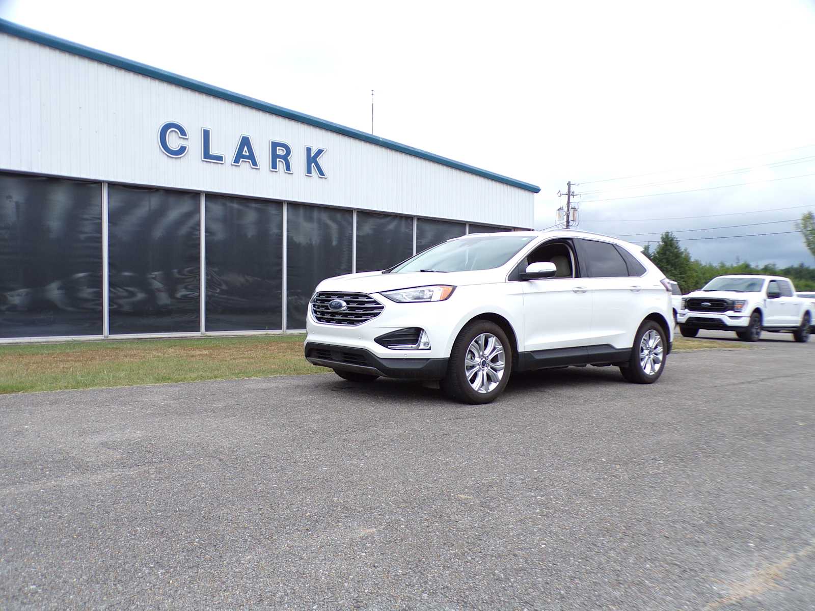 2020 Ford Edge