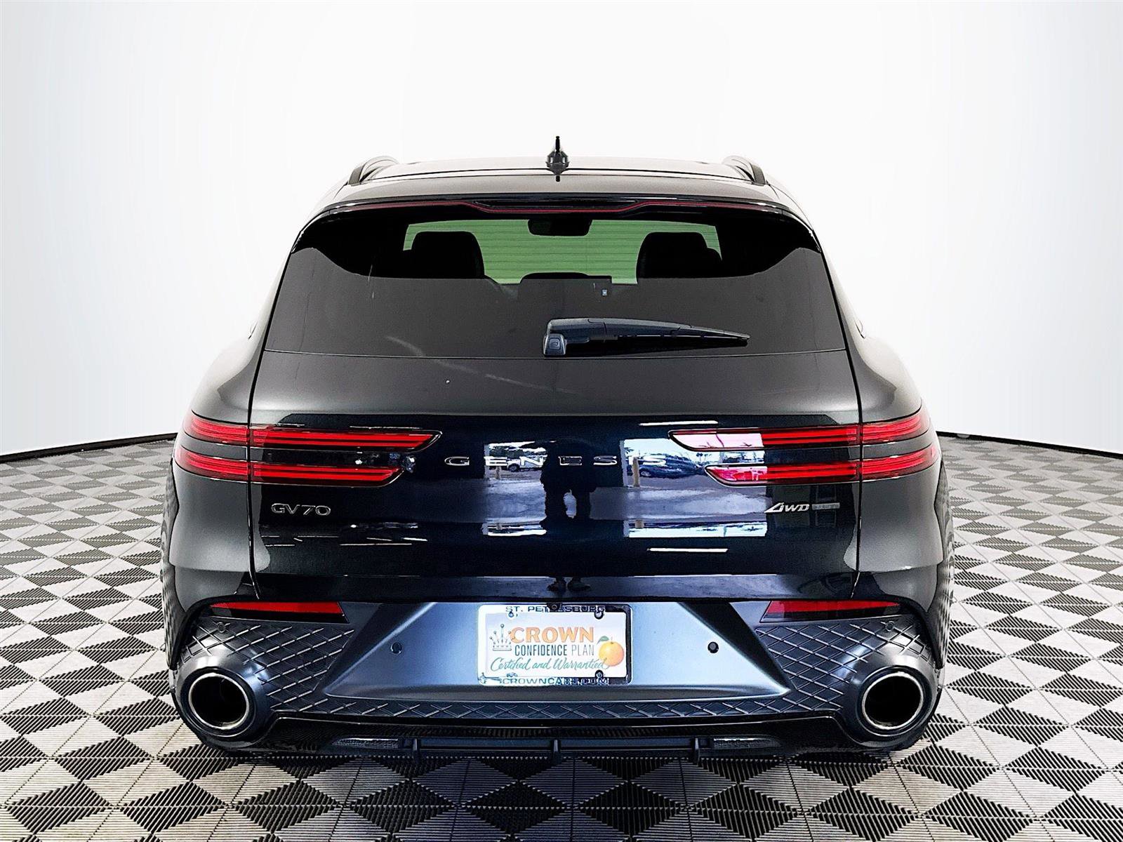 2022 Genesis GV70 3.5T Sport Prestige photo 5