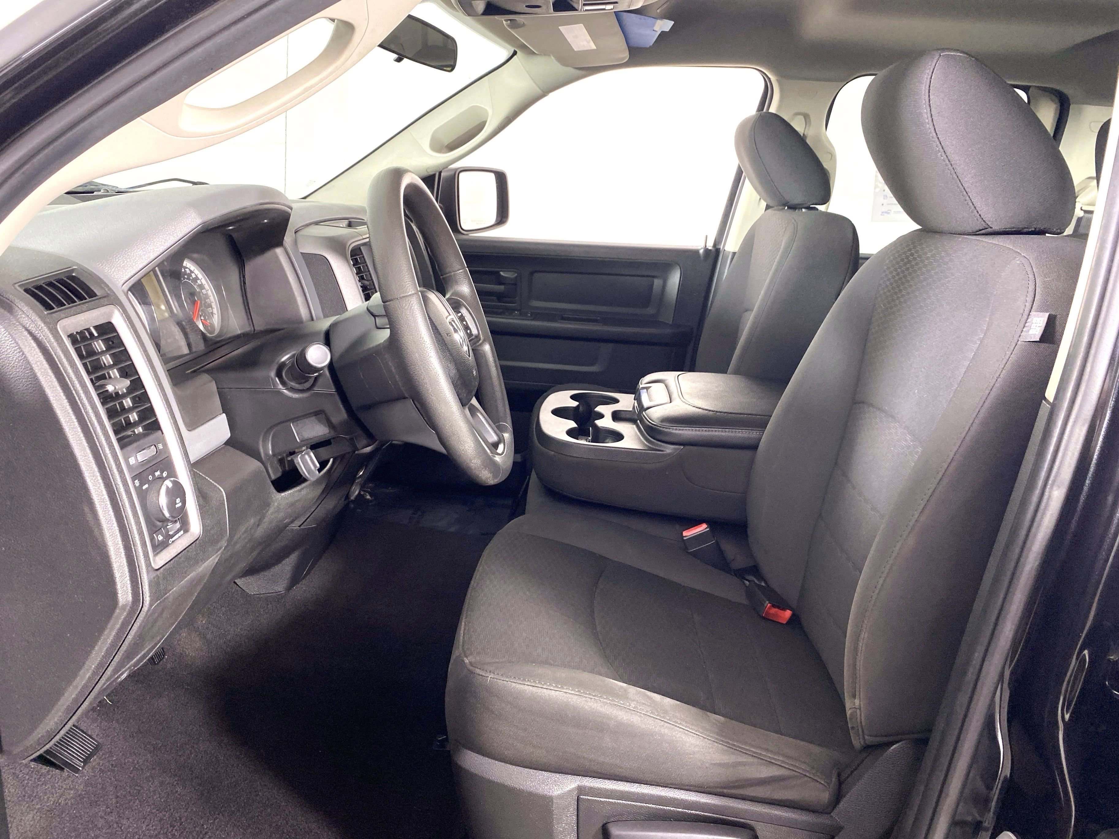 2018 Ram 1500 Express photo 4