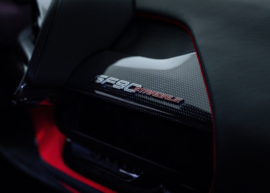 Certified Used 2021 Bianco Cervino Ferrari Base image 24