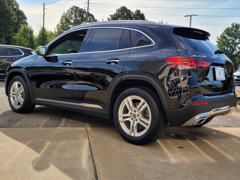 2021 Mercedes Benz GLA 250 photo 3