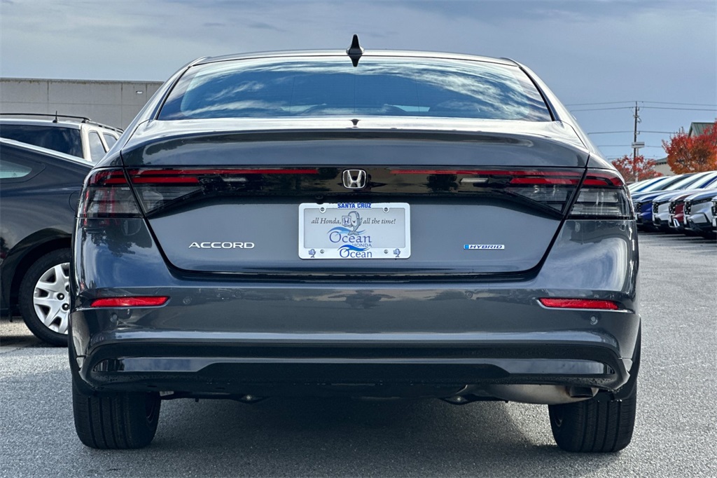 2025 Honda Accord Hybrid EX-L photo 4