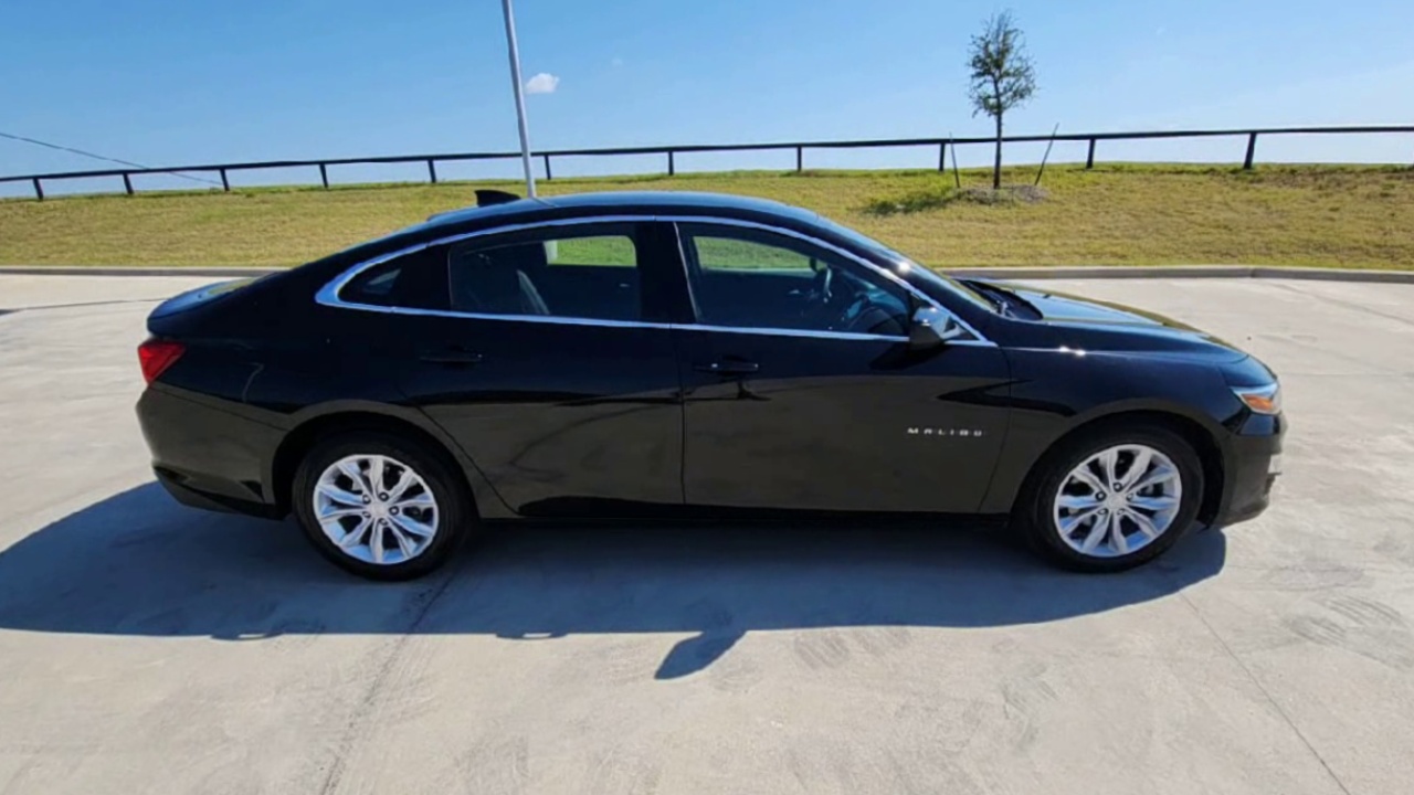 2023 Chevrolet Malibu 1LT photo 39
