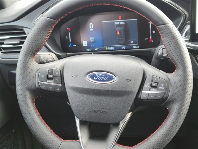 2025 Ford Escape ST-Line photo 14