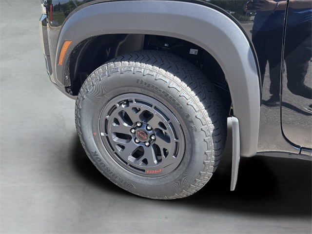 2025 Nissan Frontier PRO-4X photo 31