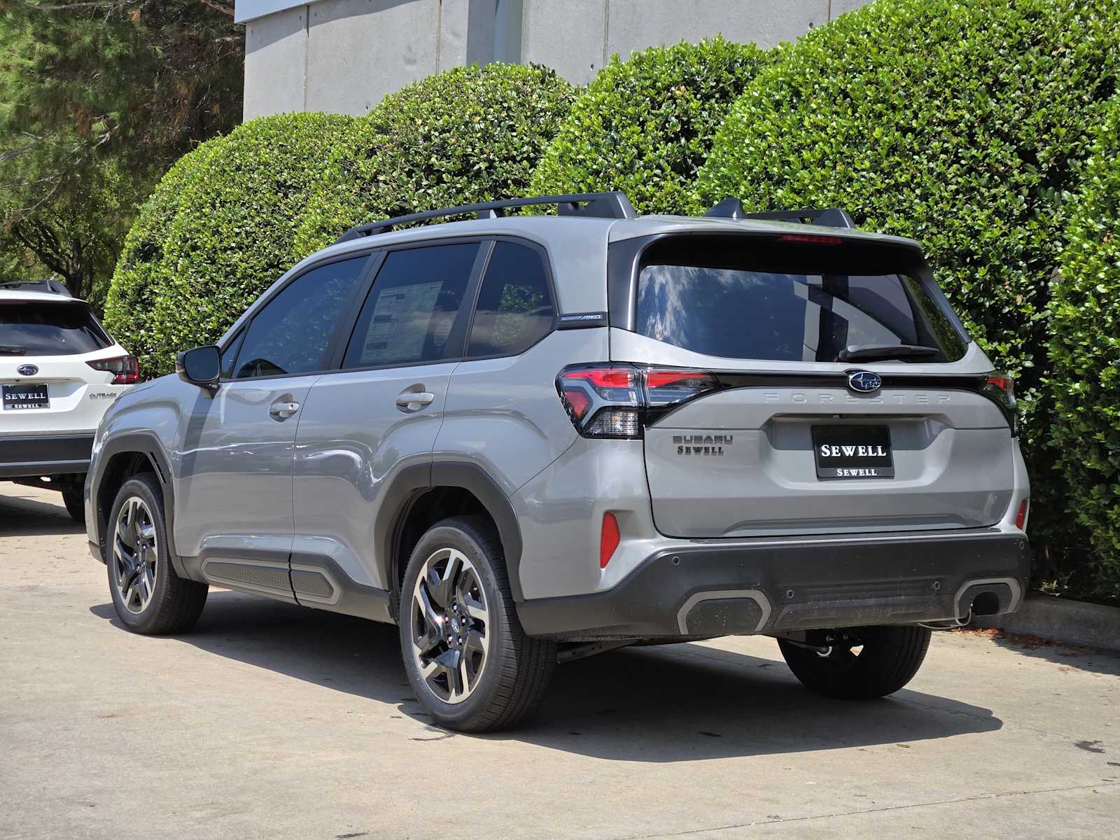 2025 Subaru Forester Limited photo 3