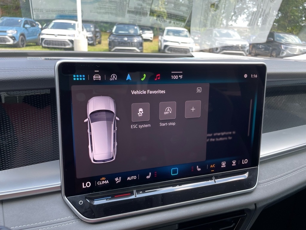 2025 Volkswagen Tiguan SE photo 12