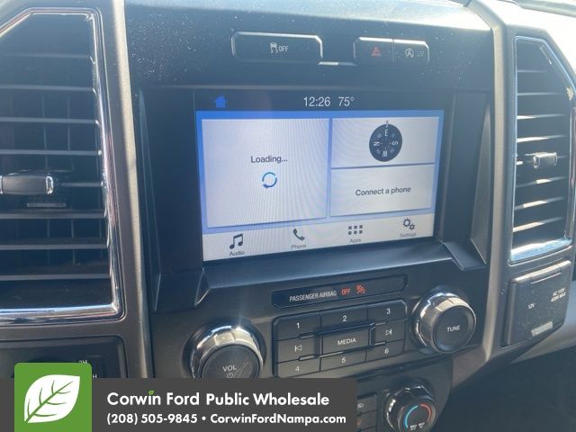 2016 Ford F-150 XLT photo 16