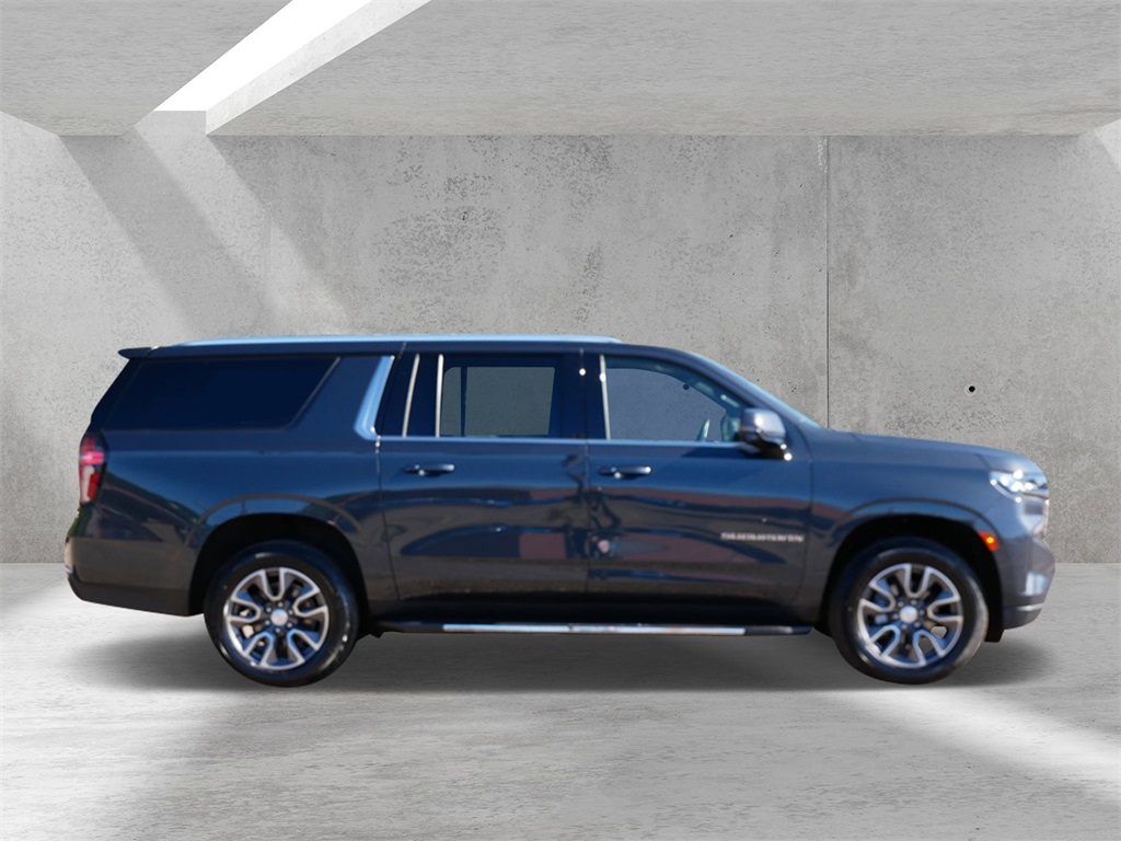 Certified 2022 Chevrolet Suburban LT with VIN 1GNSKCKD1NR265511 for sale in White Bear Lake, Minnesota
