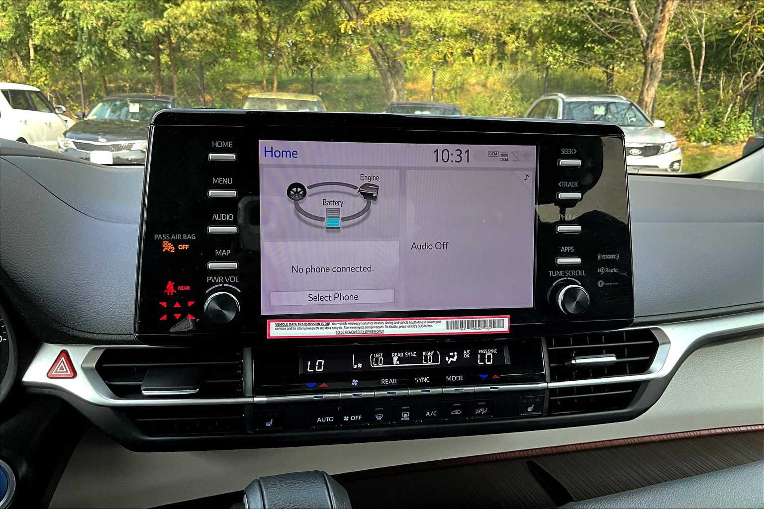 2024 Toyota Sienna XLE photo 33