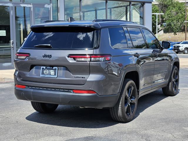 2024 Jeep Grand Cherokee Limited photo 3