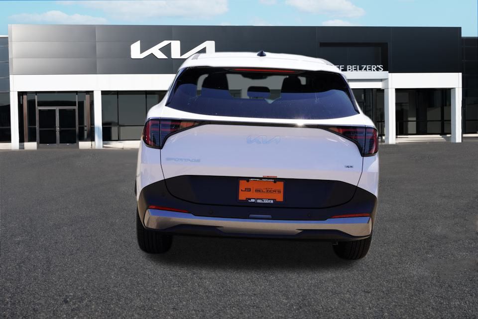 2026 Kia Sportage LX photo 4
