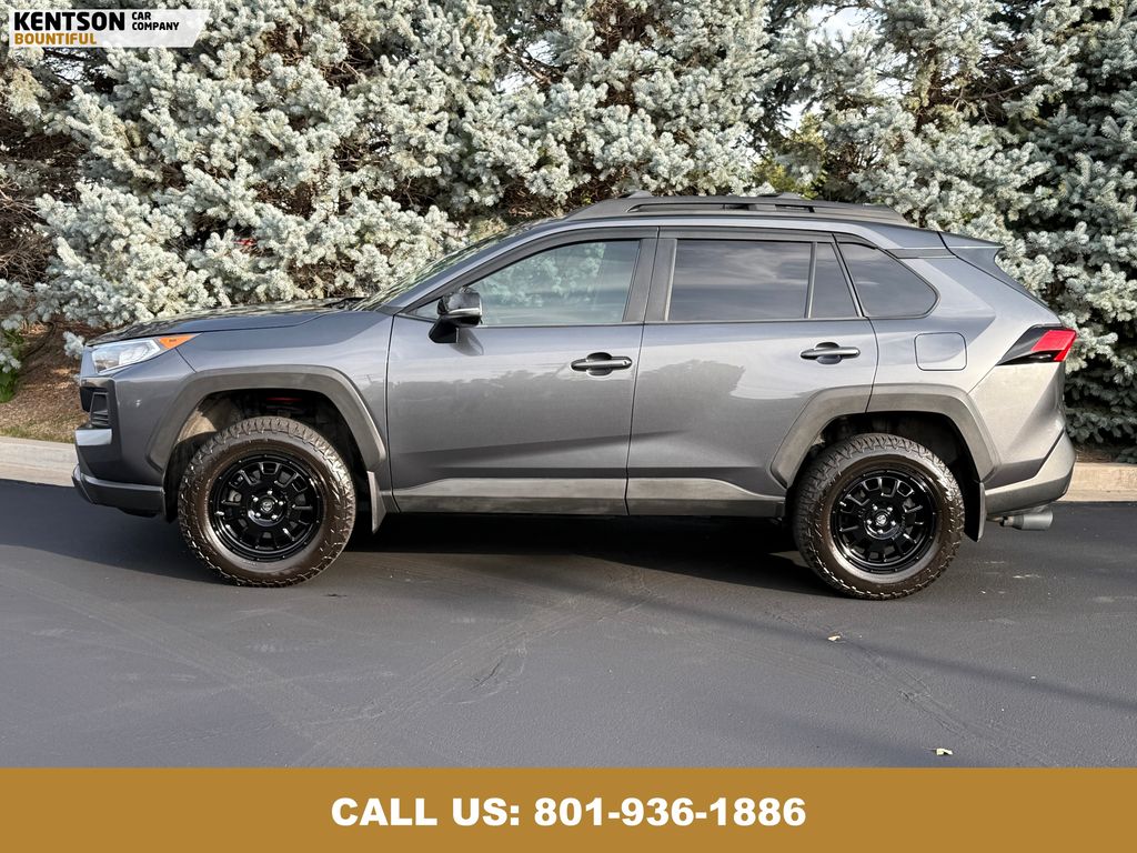 2020 Toyota RAV4 TRD photo 4