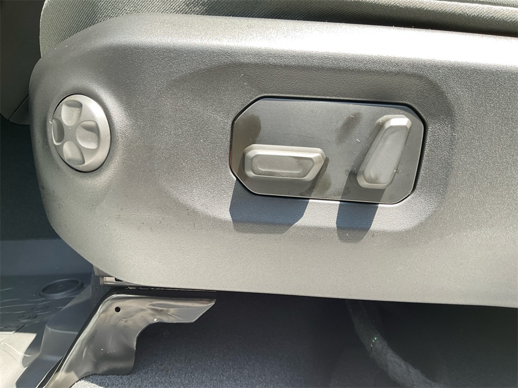 2025 Jeep Gladiator Mojave photo 28