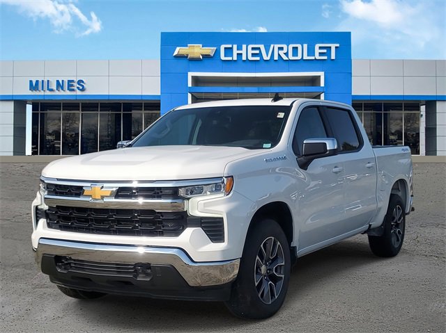2024 Chevrolet Silverado 1500 LT photo 3