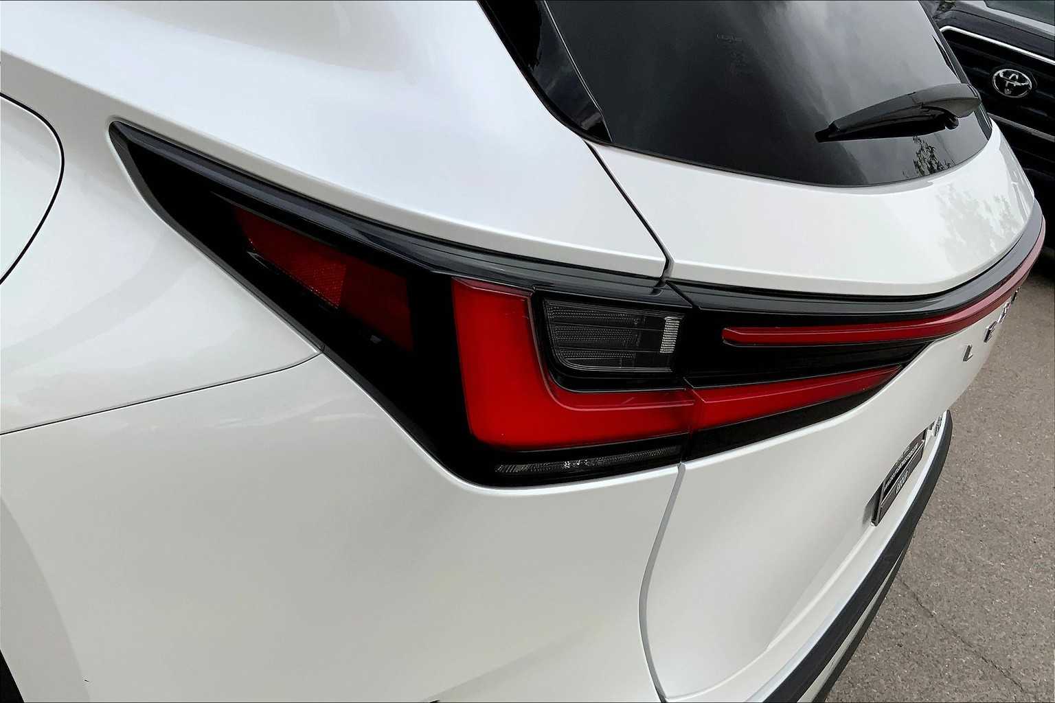 2024 Lexus NX 350 Premium photo 25