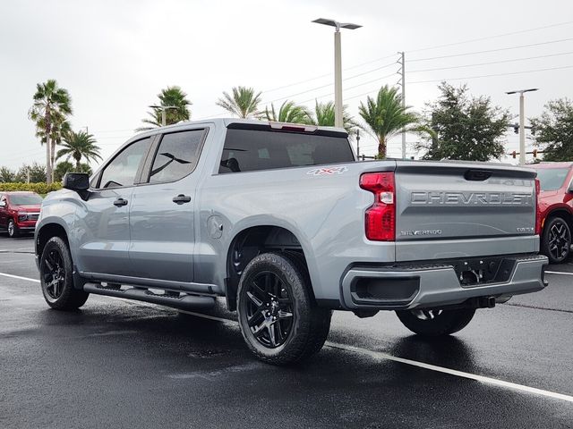 2023 Chevrolet Silverado 1500 Custom photo 3