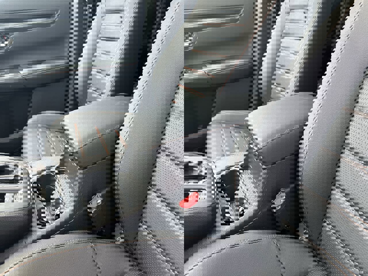 2026 Honda CR-V Hybrid Sport-L photo 17