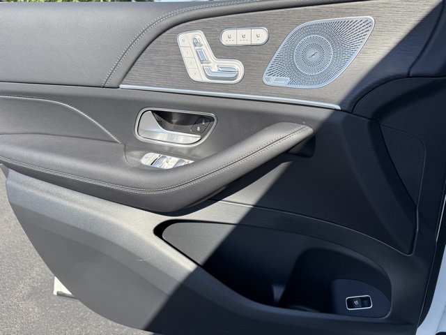 2026 Mercedes Benz GLE 450 4MATIC photo 17