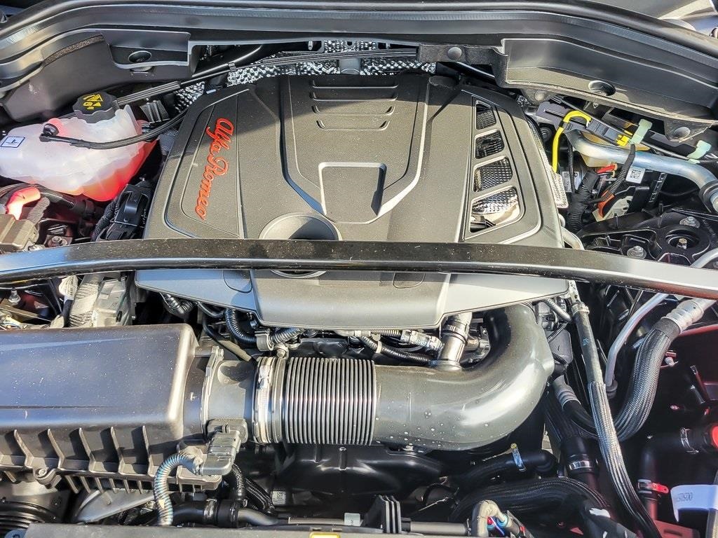 2025 ALFA ROMEO STELVIO - Image 20