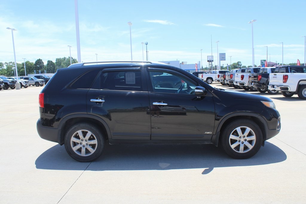 Used 2011 Kia Sorento LX with VIN 5XYKTDA15BG113325 for sale in Storm Lake, IA