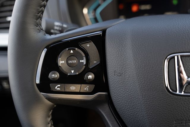 2023 Honda Odyssey Touring photo 19