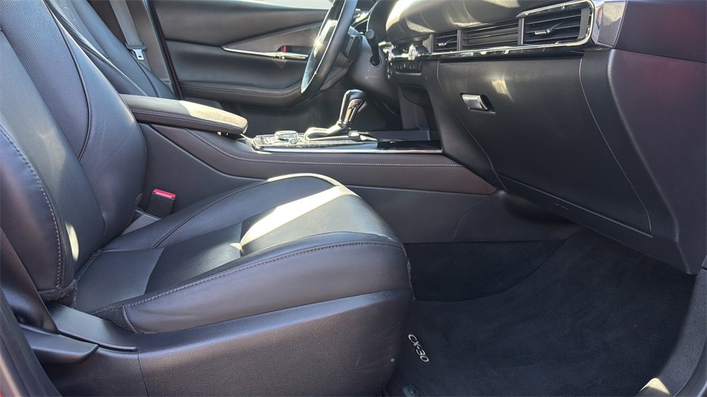 2022 Mazda CX-30 2.5 Turbo Premium photo 11