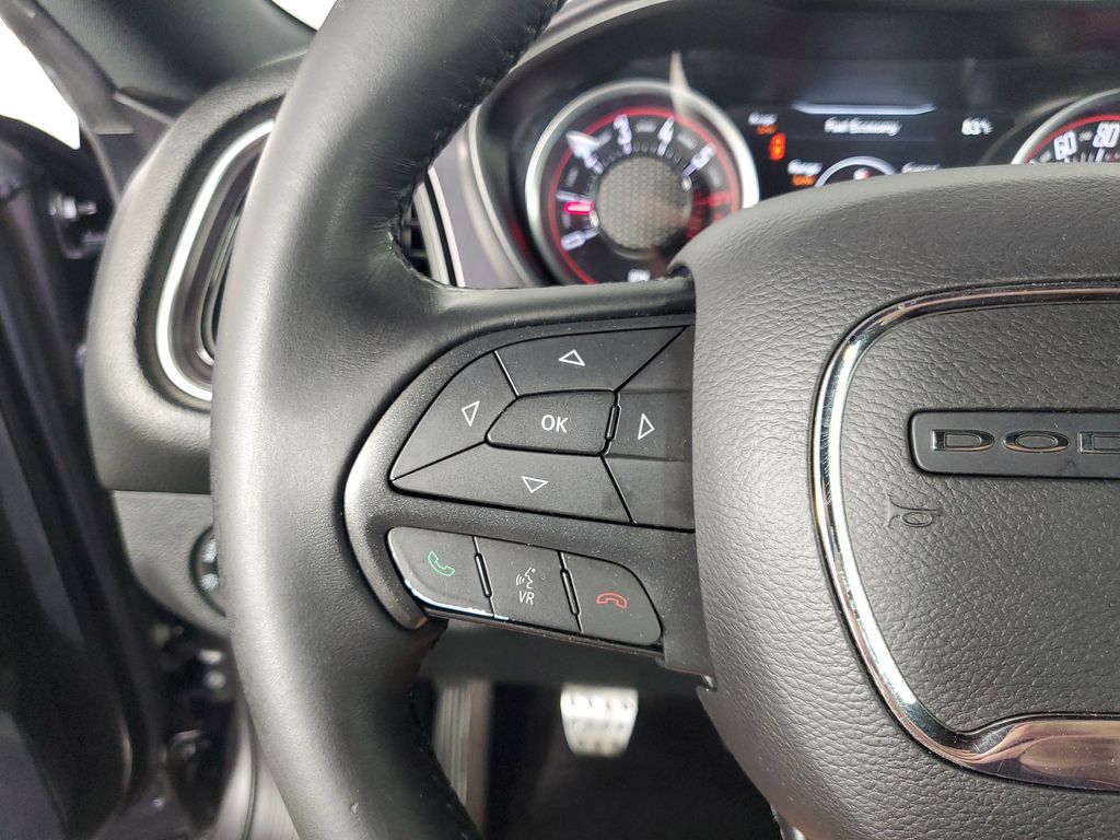 2016 Dodge Challenger SXT Plus photo 22