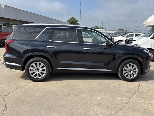 2025 Hyundai Palisade SEL photo 2