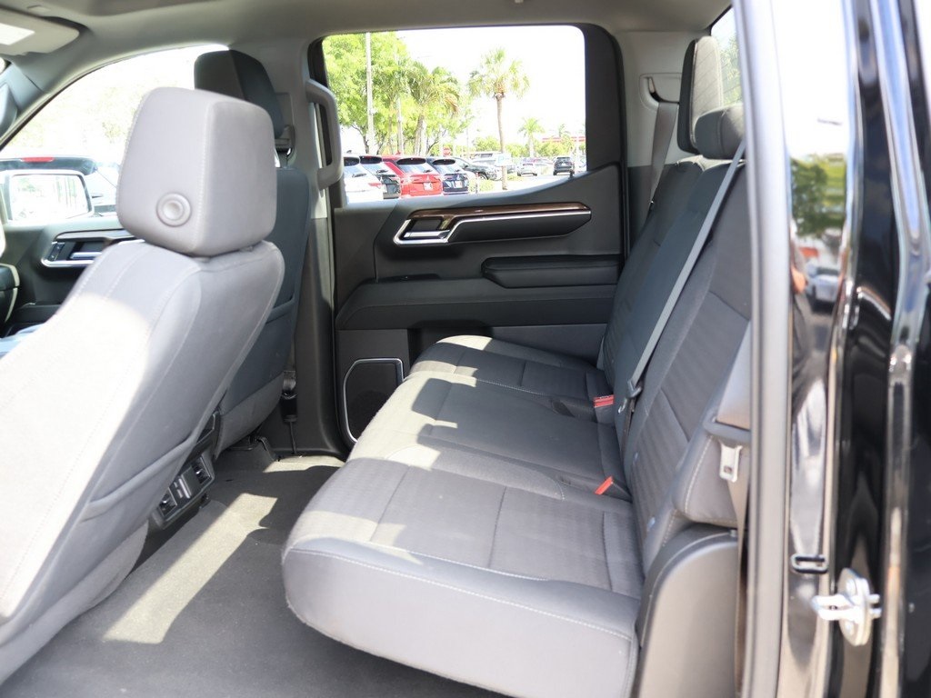 2023 Chevrolet Silverado 1500 LT photo 28