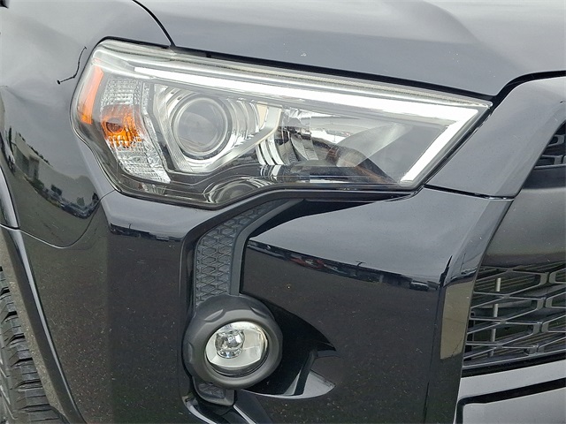 2019 Toyota 4Runner TRD Pro photo 8