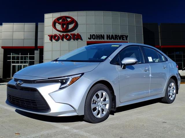 2026 Toyota Corolla LE's photo