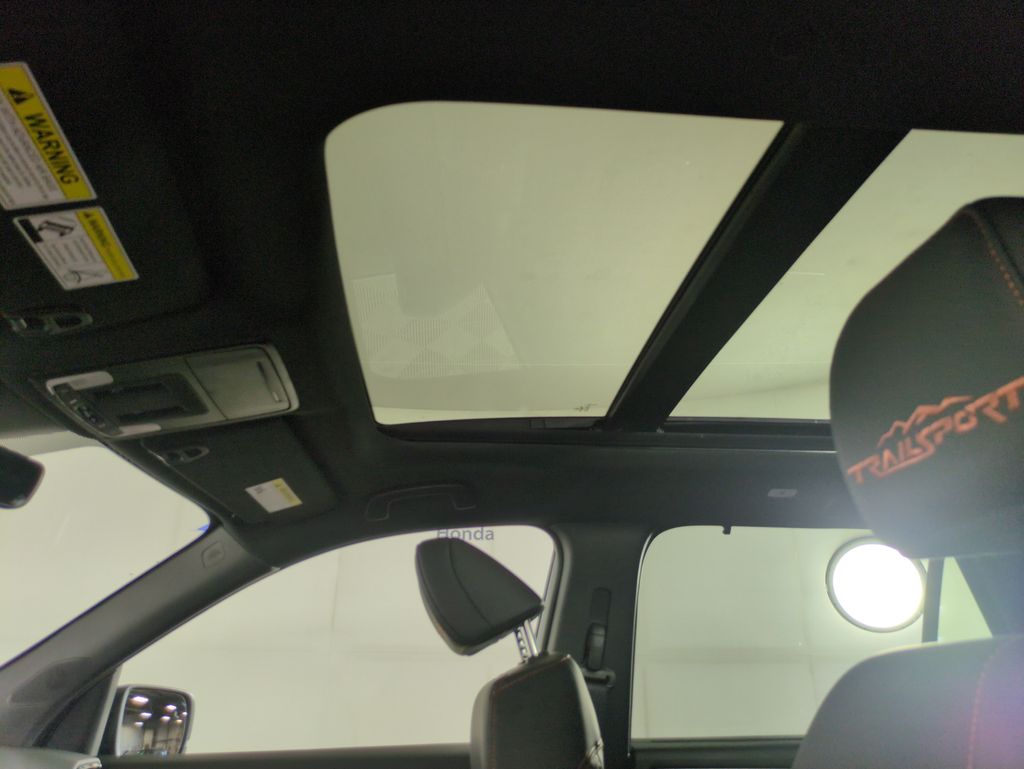 2025 Honda Pilot TrailSport photo 20