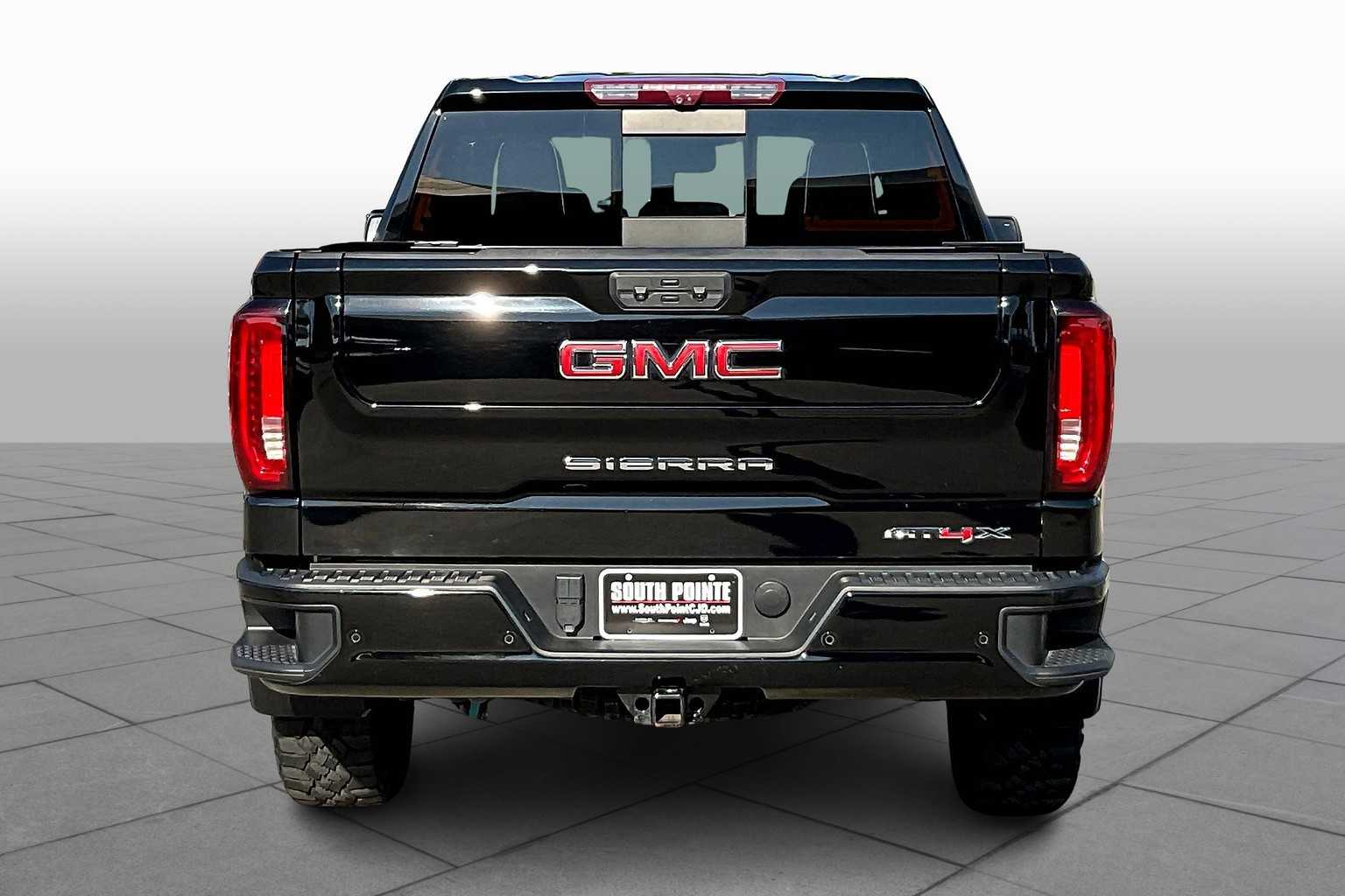 2023 Gmc Sierra 1500 AT4X photo 4