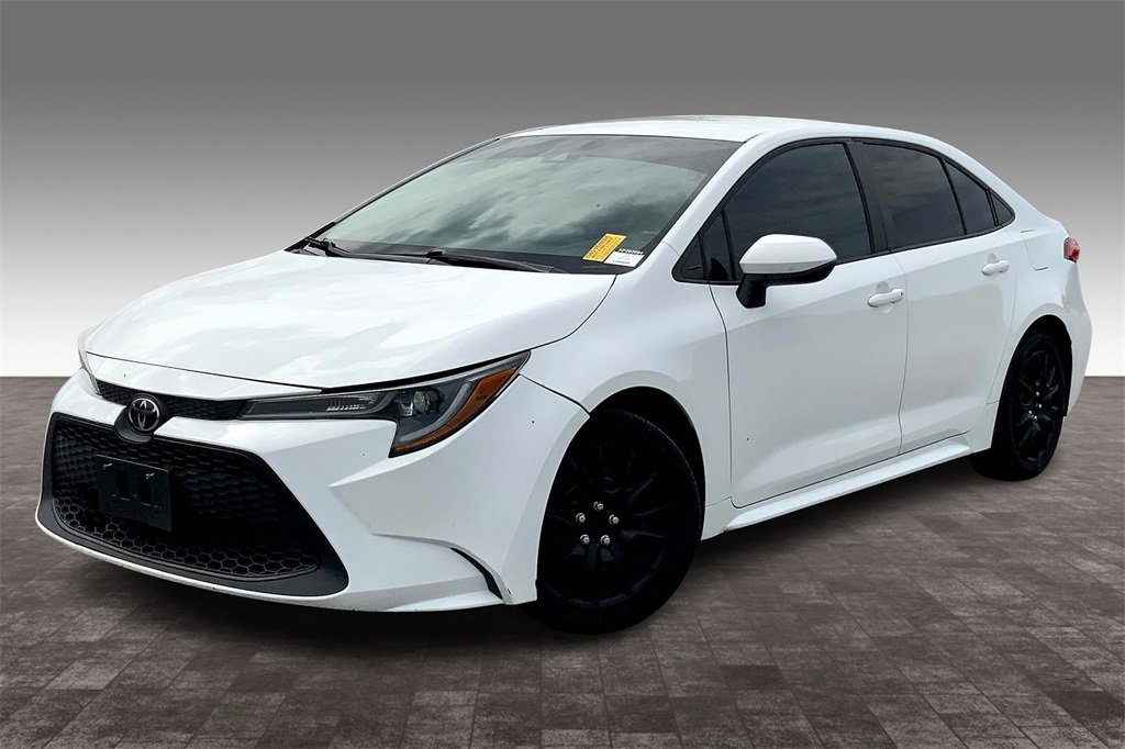 2022 Toyota Corolla LE photo 2
